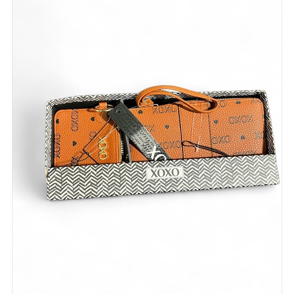 XOXO Monogram Wristlet and Card Holder Boxed Set Cognac OS